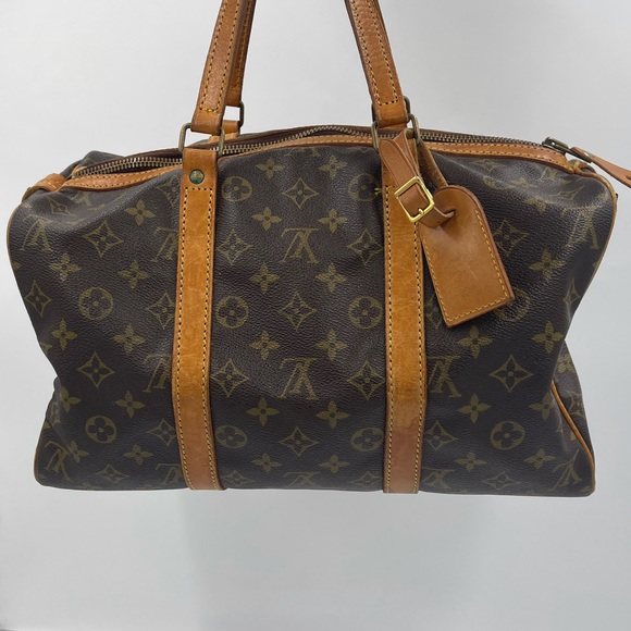 Louis Vuitton Handbags - 100% Authentic Vtg Louis Vuitton Sac Souple 35 Bag